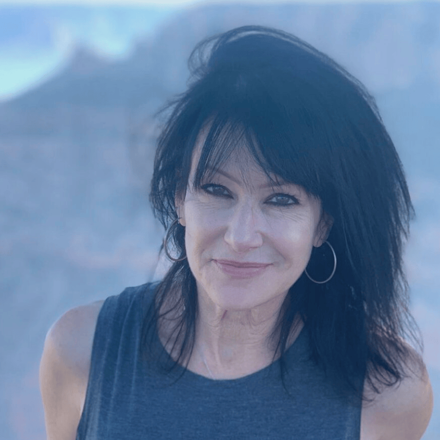 Julie Dewing portrait